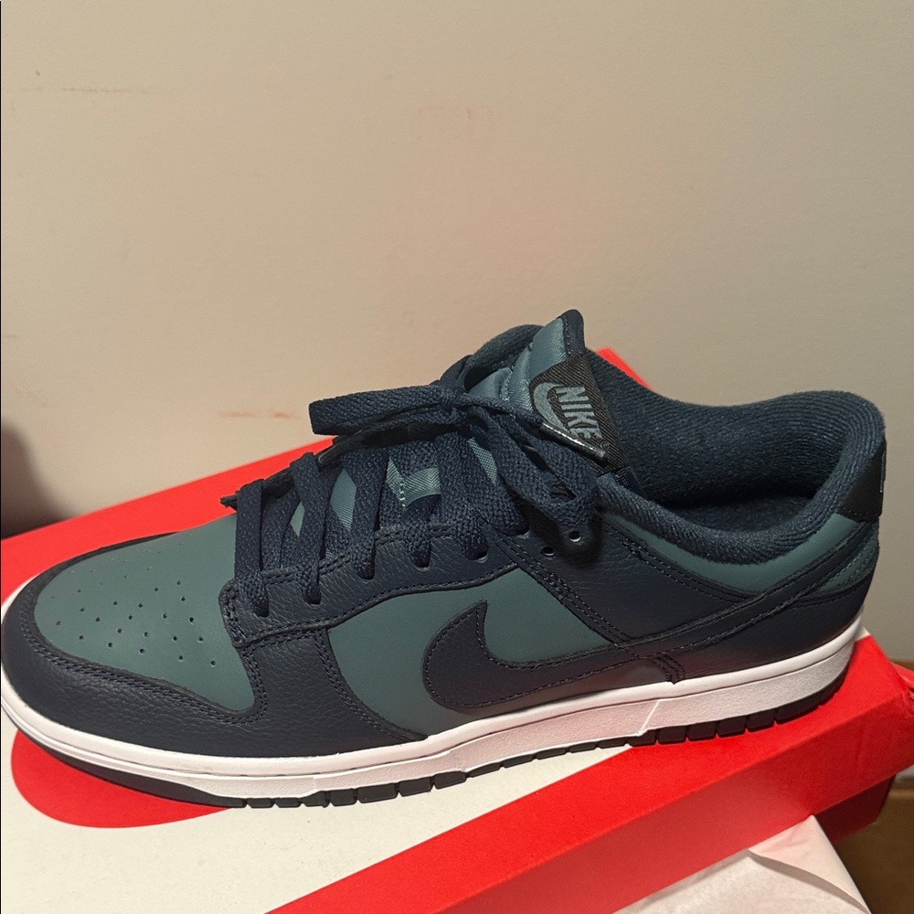 Nike Dunk Men’s Shoes - Dark Blue and Green